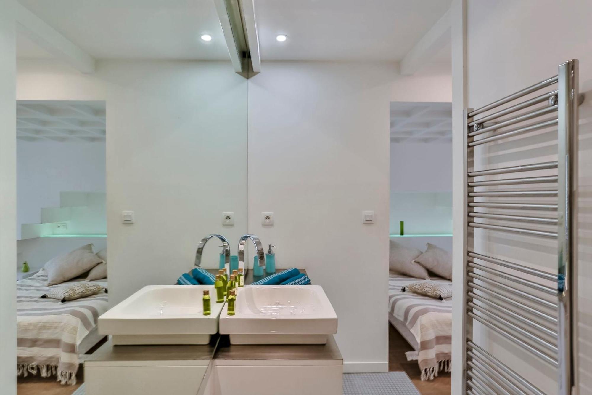 Liberte - Spacious Apartment City Center W Ac Nice Exteriör bild